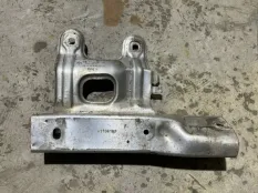 Кронштейн усилителя бампера BMW 3-Series