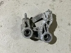 кронштейн радиатора BMW 3-Series