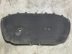 Шумоизоляция капота Volkswagen Polo