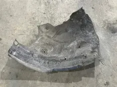 подкрылок BMW 3-Series