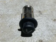 прикуриватель Audi Q7