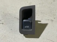 Кнопка открывания багажника Audi A6