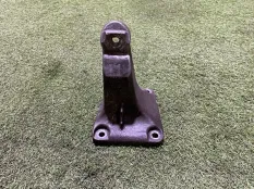 кронштейн двигателя BMW 3-Series