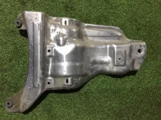 защита топливного бака Audi RS6