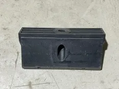 крепление аккумулятора BMW 5