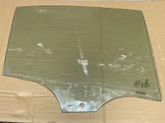 стекло BMW 3-Series