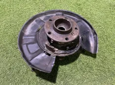 Кулак BMW 3-Series