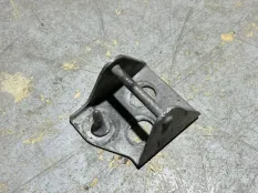 ответная часть замка капота Rolls-Royce Corniche