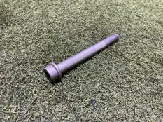 болт Volkswagen Touareg