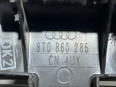 Крепление аварийного знака Audi A6