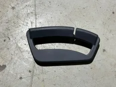 Направляющая ремня безопасности Audi A8