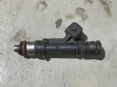 Форсунка топливная Opel Corsa