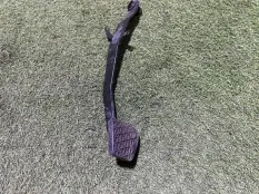 педаль тормоза Mercedes-Benz C200