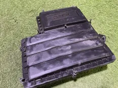 корпус воздушного фильтра Volkswagen Polo