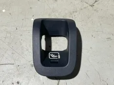 Заглушка isofix Mercedes-Benz ML