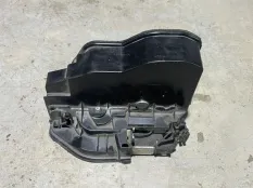 замок двери BMW 3