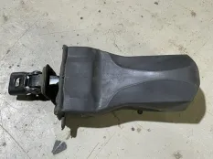 ограничитель двери Volkswagen Polo