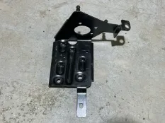Кронштейн блока ABS Volkswagen Polo