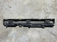 Кронштейн порога BMW 3