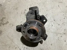 Кулак поворотный Volkswagen Polo