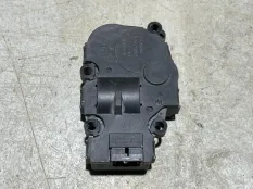 Моторчик заслонки печки BMW 3