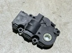 Моторчик заслонки печки BMW 3