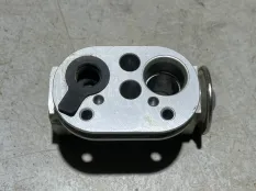 Клапан кондиционера BMW 3