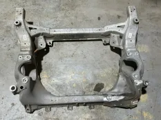 Подрамник Mercedes-Benz GLC