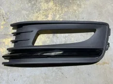 Накладка противотуманной фары Volkswagen Polo