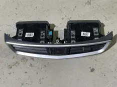 Дефлектор воздушный центральный Nissan X-Trail