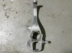 Кулак поворотный Maserati Quattroporte