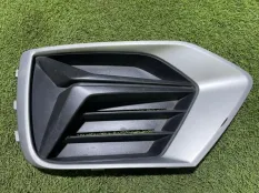 накладка бампера Audi Q3