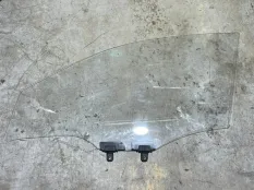 Стекло двери Kia Rio