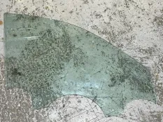 Стекло двери Chery Tiggo 4 Pro