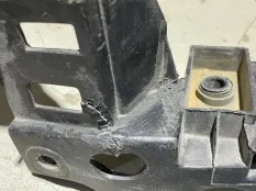 Кронштейн фары Volkswagen Polo