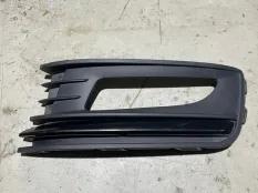 Накладка противотуманной фары Volkswagen Polo