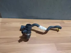 Патрубок системы охлаждения BMW 3 Series 11537639997 F30