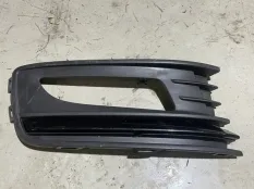 Накладка противотуманной фары Volkswagen Polo