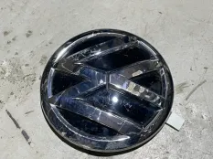 эмблема Volkswagen Polo
