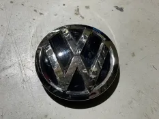 эмблема Volkswagen Polo