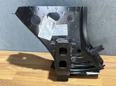 Кронштейн лонжерона SMART ForTwo A4536140500 453, передний левый