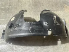 Подкрылок Smart Fortwo ME3083603 W453, передний правый