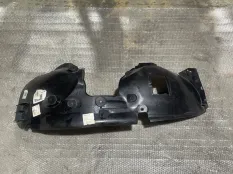 Подкрылок Smart Fortwo ME3083603 W453, передний правый
