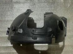 Подкрылок Smart Fortwo ME3083603 W453, передний правый