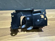 замок капота Mini Hatch