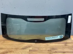 стекло крышки багажника FIAT 500