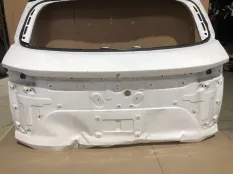 крышка багажника Geely Coolray