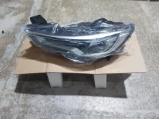 Фара Hongqi HS5 3711025DD01, передняя левая