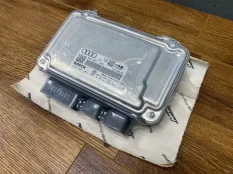 Блок управления рулевой рейкой Lamborghini Huracan 8K0907144N