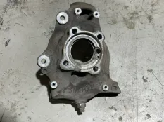 Кулак поворотный BMW 3